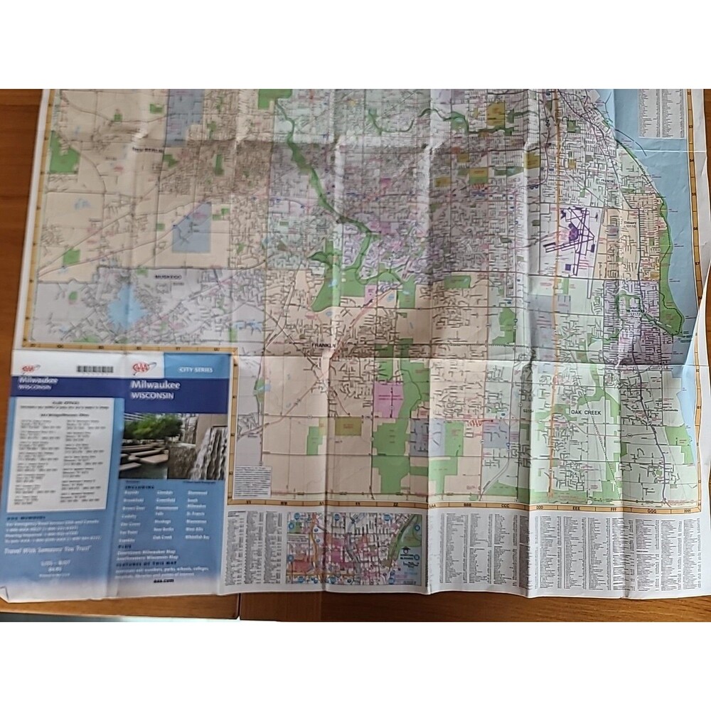 AAA Milwaukee Wisconsin City Series Map - Picture 6 of 10